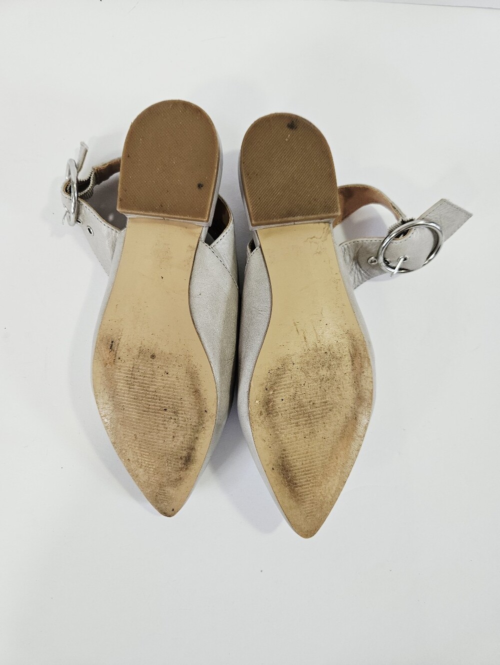 Steve Madden Courtney Grey Leather Buckle Accent Pointed Toe Slingback Flats 7 - Picture 7 of 7